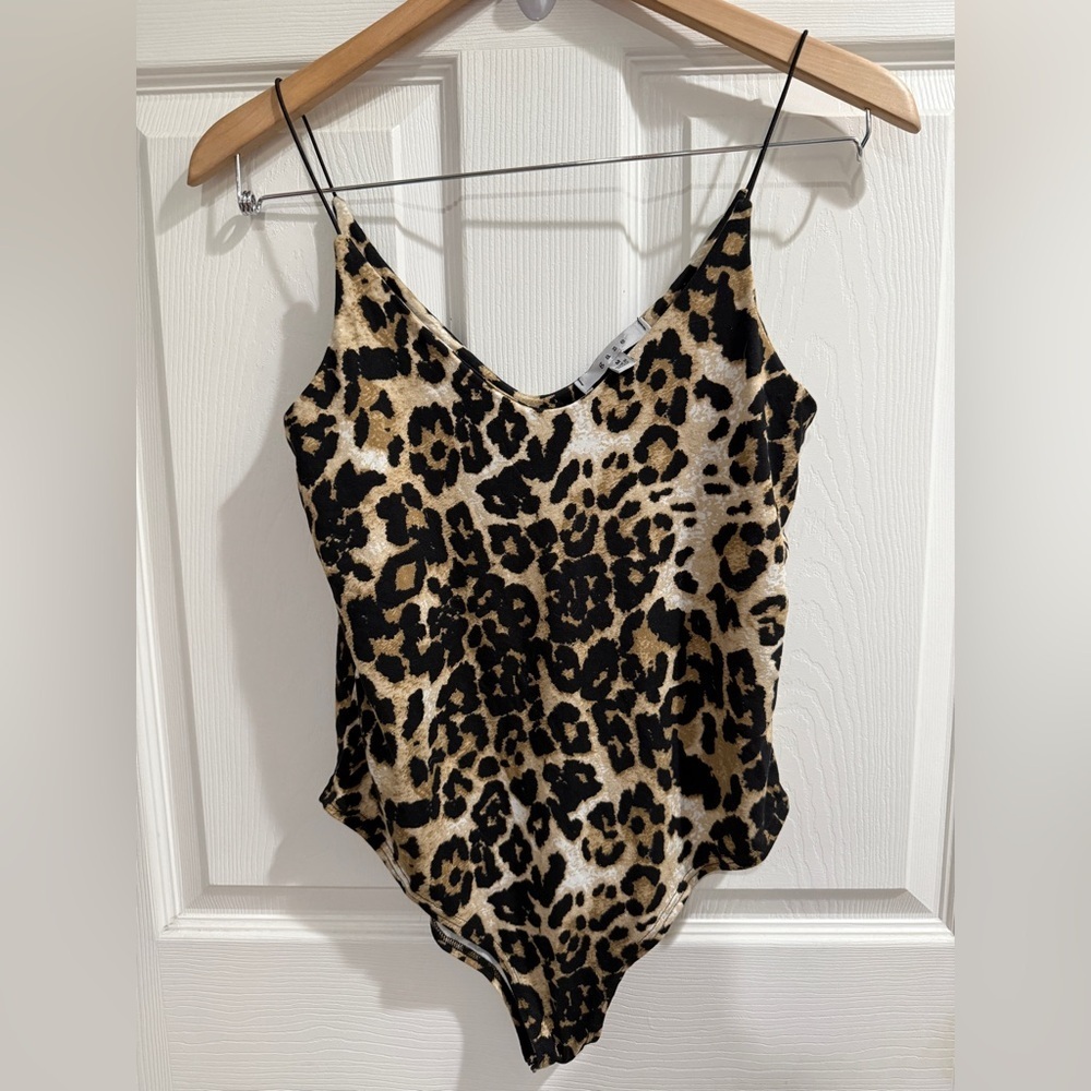 Gaze Cheetah Animal Print Bodysuit Layering Staple